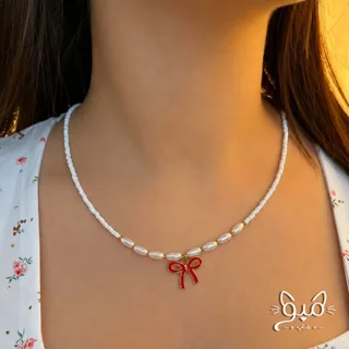 گردنبند منجوقی صدفی پاپیون قرمز 🎀